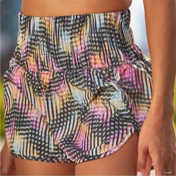 FP Movement by Free People Pants - FREE PEOPLE FP MOVEMENT | The Way Home Shorts Euphoria Print Women’s Size Small